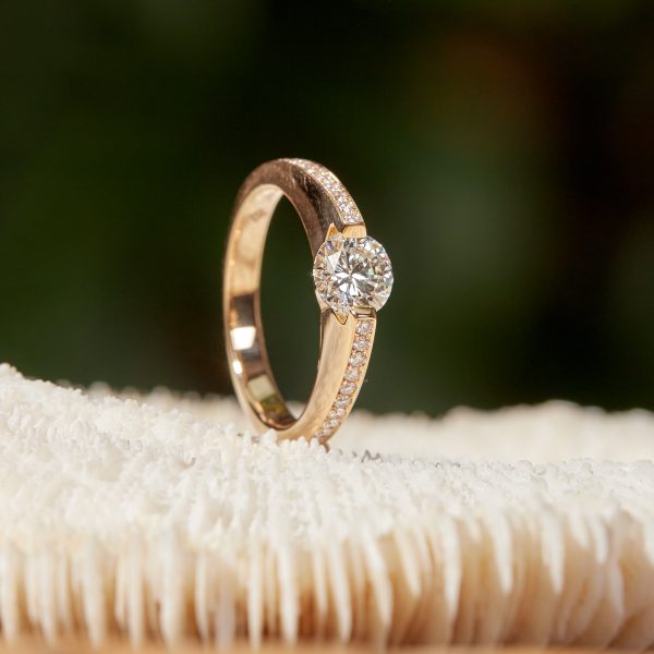 Schaffrath-LIBERTE-Ring-Diamant-Brillant-Rosegold-758L2N2C0